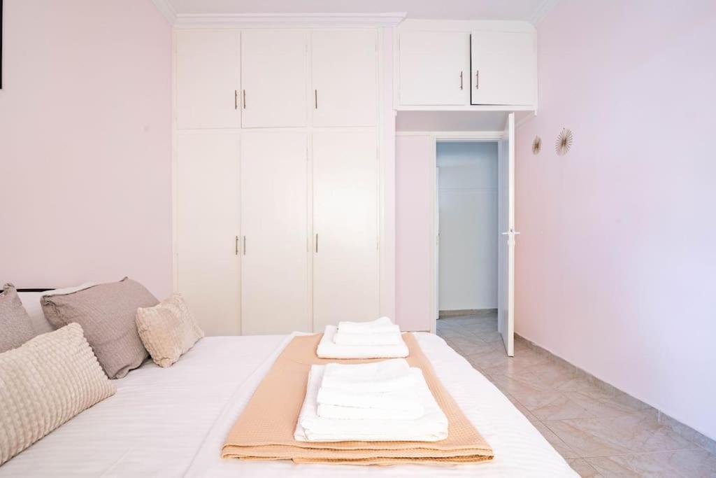Your Perfect Place 1Min From Kato Patissia Station -100Mbps Athens Ngoại thất bức ảnh