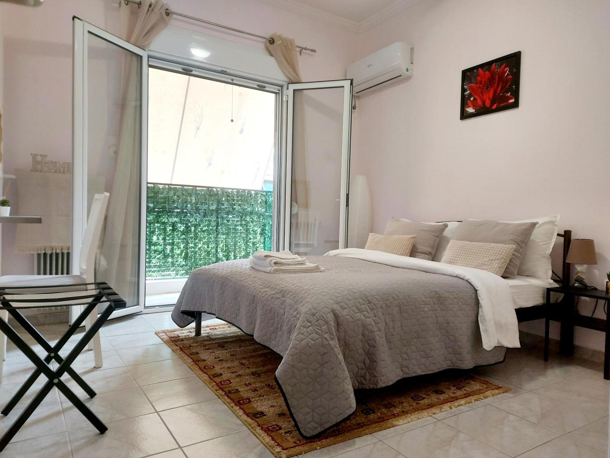 Your Perfect Place 1Min From Kato Patissia Station -100Mbps Athens Ngoại thất bức ảnh